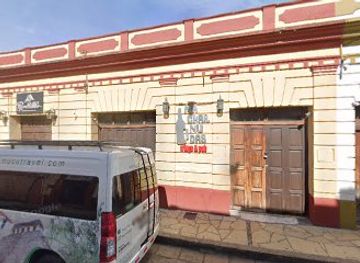 mexico/san-cristobal-de-las-casas/bar/ma-char-nu-das-wine-pub