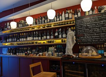 belgium/namur/bar/vino-vino