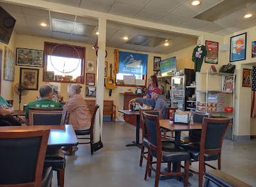 colorado/salida/bar/the-crossroads