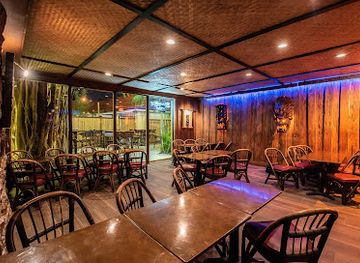 florida/sarasota-beaches/bar/bahi-hut-tiki-cocktail-lounge