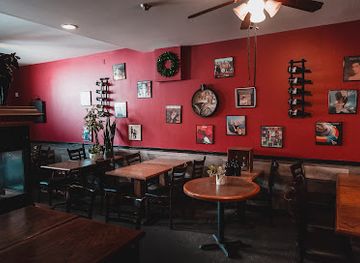 canada/northern-ontario/bar/the-black-horse-pub