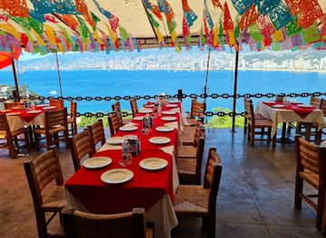 mexico/acapulco/bar/si-senor