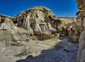 new-mexico/chaco-culture-national-historical-park/bar/ah-shi-sle-pah-wilderness-trailhead