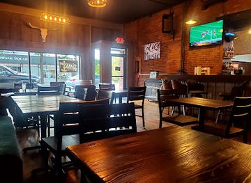 wisconsin/great-river-road/bar/tarnation-tavern