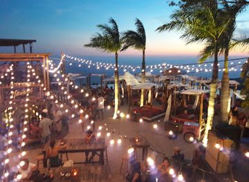 mexico/acapulco/acapulco-dorado/bar/hannah-sun-club