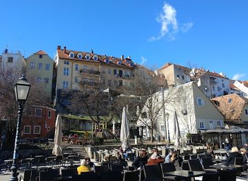 croatia/central-croatia/bar/oliver-twist