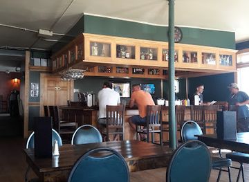 vermont/franklin-county/bar/nelly-s-pub-grill