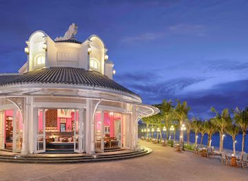 vietnam/phu-quoc/bar/department-of-chemistry-bar-jw-marriott-phu-quoc-emerald-bay-resort-spa