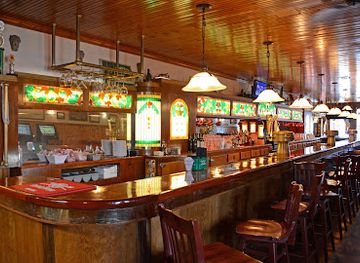 wisconsin/western-uplands/bar/brazen-head-pub