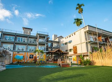 palau/sonsorol/bar/palau-central-hotel