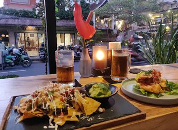 indonesia/ubud/bar/laughing-buddha-bar