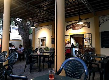 madagascar/atsimo-andrefana/bar/gelateria