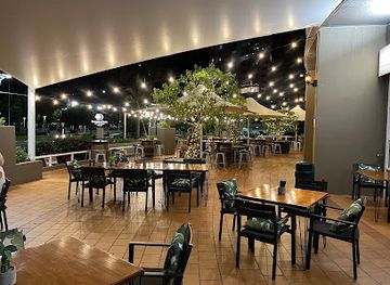 australia/cairns/bar/the-vine-room