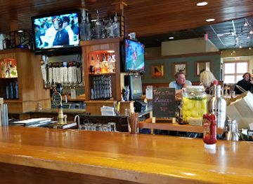 maine/york-county/bar/sebago-brewing-company-brewpub