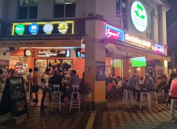 singapore/katong/bar/spruce-petite