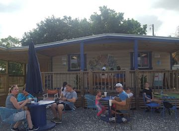 alabama/dauphin-island/bar/foxy-s-waffle-bar-and-sugar-den