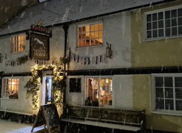 united-kingdom/hertfordshire/bar/the-white-horse-hertford