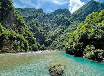 albania/puka/bar/lake-view