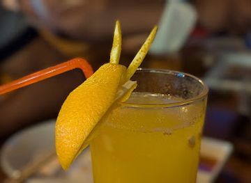 myanmar-burma/mandalay-region/bar/garrison-pub