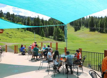 idaho/payette-lake/bar/smoky-s-bar-grill