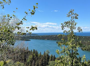 michigan/isle-royale-national-park/bar/lookout-louise