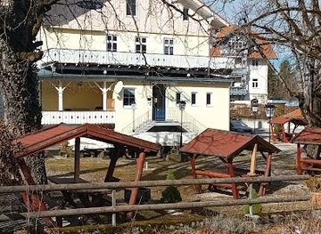 germany/oberammergau/bar/biergarten-gleis-1