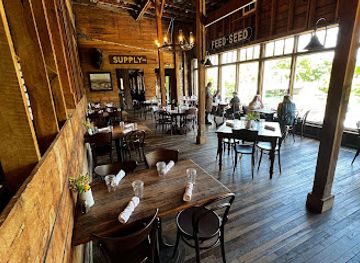 missouri/ozarks/bar/the-ozark-mill-restaurant-at-finley-farms