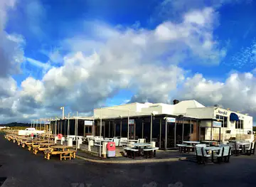 Watersplash Beach Bar & Diner