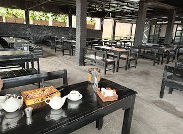 rwanda/gikongoro/bar/choma-d-bar-grill