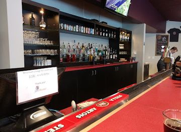 minnesota/north-shore/bar/grand-avenue-chalet-riverside-bar-grill