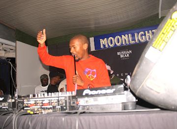 south-africa/addo-elephant-national-park/bar/moonlight-place-kirkwood