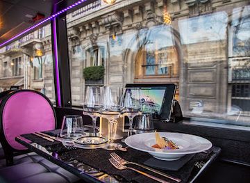 france/paris/champs-elysees/bar/restaurant-bus-toque-paris