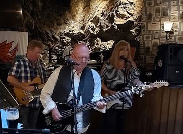 united-kingdom/anglesey/bar/tafarn-y-railway