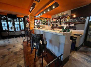 sri-lanka/galle-district/bar/biker-s-cafe