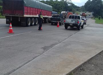 panama/guna-yala/bar/bar-fiel-amiga