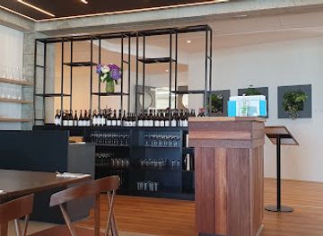 new-zealand/kaikoura/bar/hiku