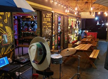 puerto-rico/bayamon-region/bar/don-viejo-barra-cocina