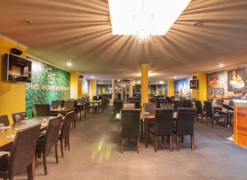 new-zealand/fiordland-national-park/bar/radha-s-indian-restaurant