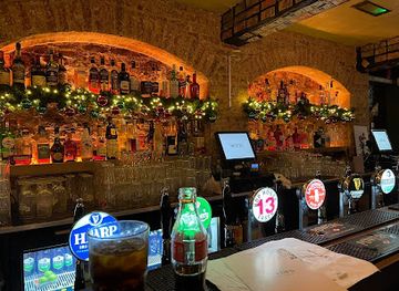 united-kingdom/belfast/bar/whites-tavern