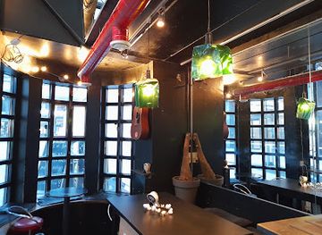 finland/helsinki/eira/bar/wall-st-bar-helsinki