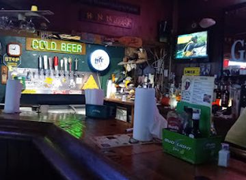 florida/lake-okeechobee/bar/shenanigans