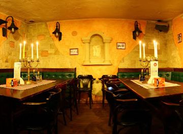 poland/silesian-beskids/bar/restauracja-green-pub-sjesta