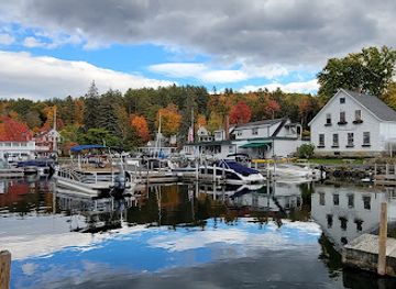 new-hampshire/dartmouth-lake-sunapee-region/bar/the-anchorage