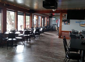 Mooneys Sunset Bar & Grill 21 And Over Only