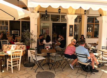 greece/paxos/bar/fanalino-restaurant-bar