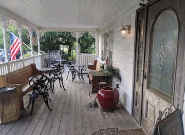 alabama/dauphin-island/bar/lighthouse-bakery