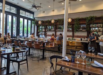 louisiana/new-orleans/central-business-district/bar/copper-vine