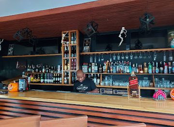 haiti/pic-la-selle/bar/timeout-sports-bar-grill