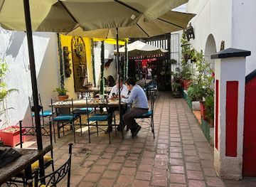 guatemala/chichicastenango/bar/casa-san-juan-restaurante