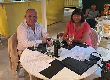 barbados/holetown/bar/west-coast-bar-and-grill